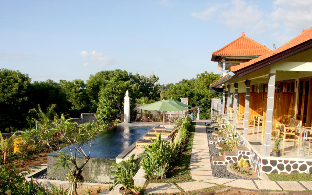 Puri Tugu Belanda Hotel Lovina  Bagian luar foto